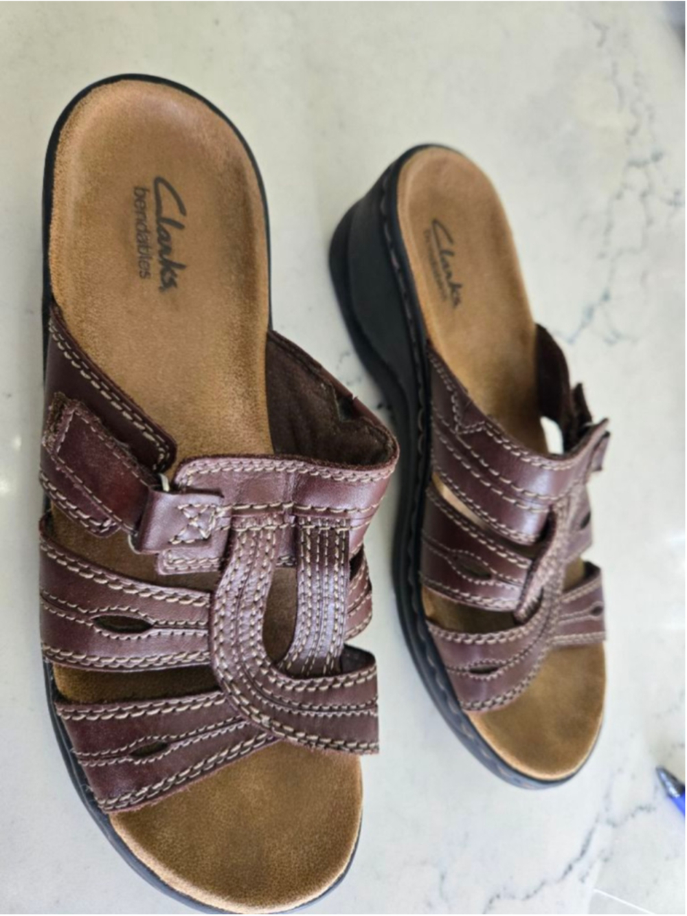 Women's Clarks Bendables Brown Leather Sandals Size 8 - Picture 3 of 11